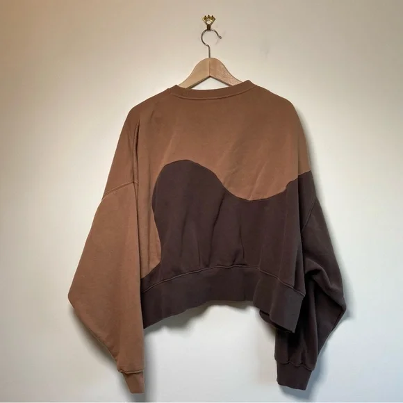 NIKE Sportswear Color Clash Women's Fleece Sweatshirt In Brown - Picture 6 of 8